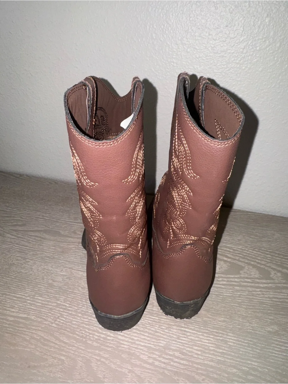 Deer Stags western boots ranch size 4 brown